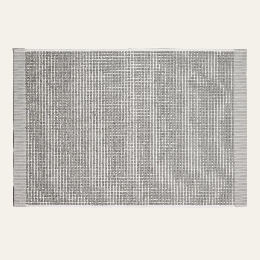 Sculpted Terry Bath Mat
